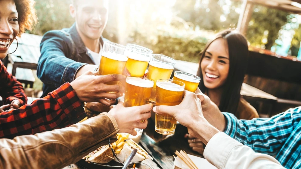 beer cheers