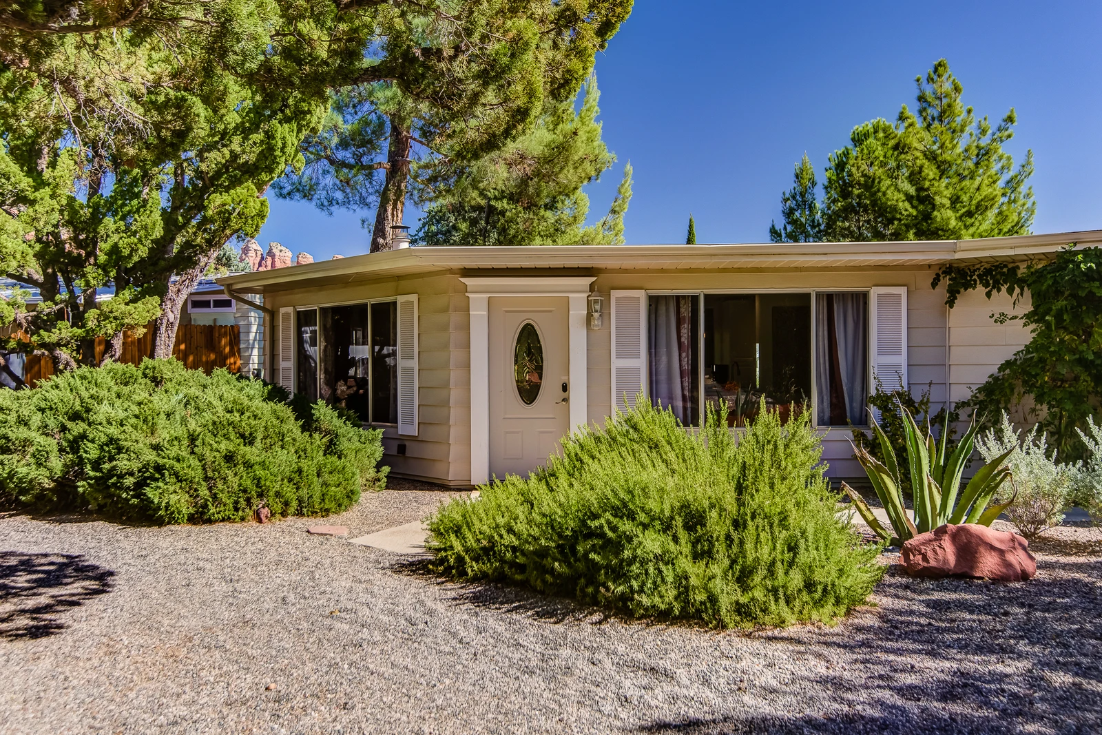 165834948