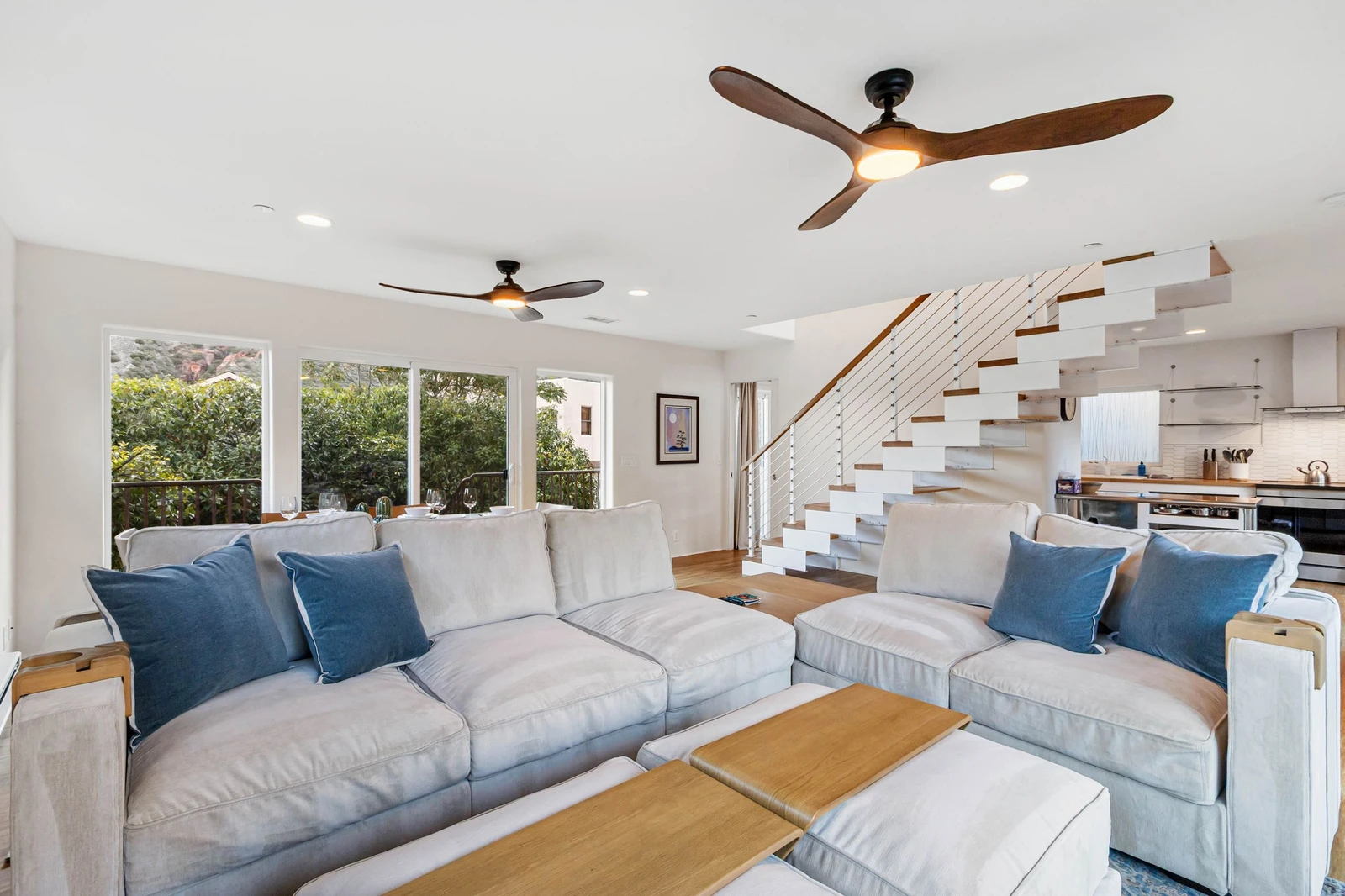 169376171
