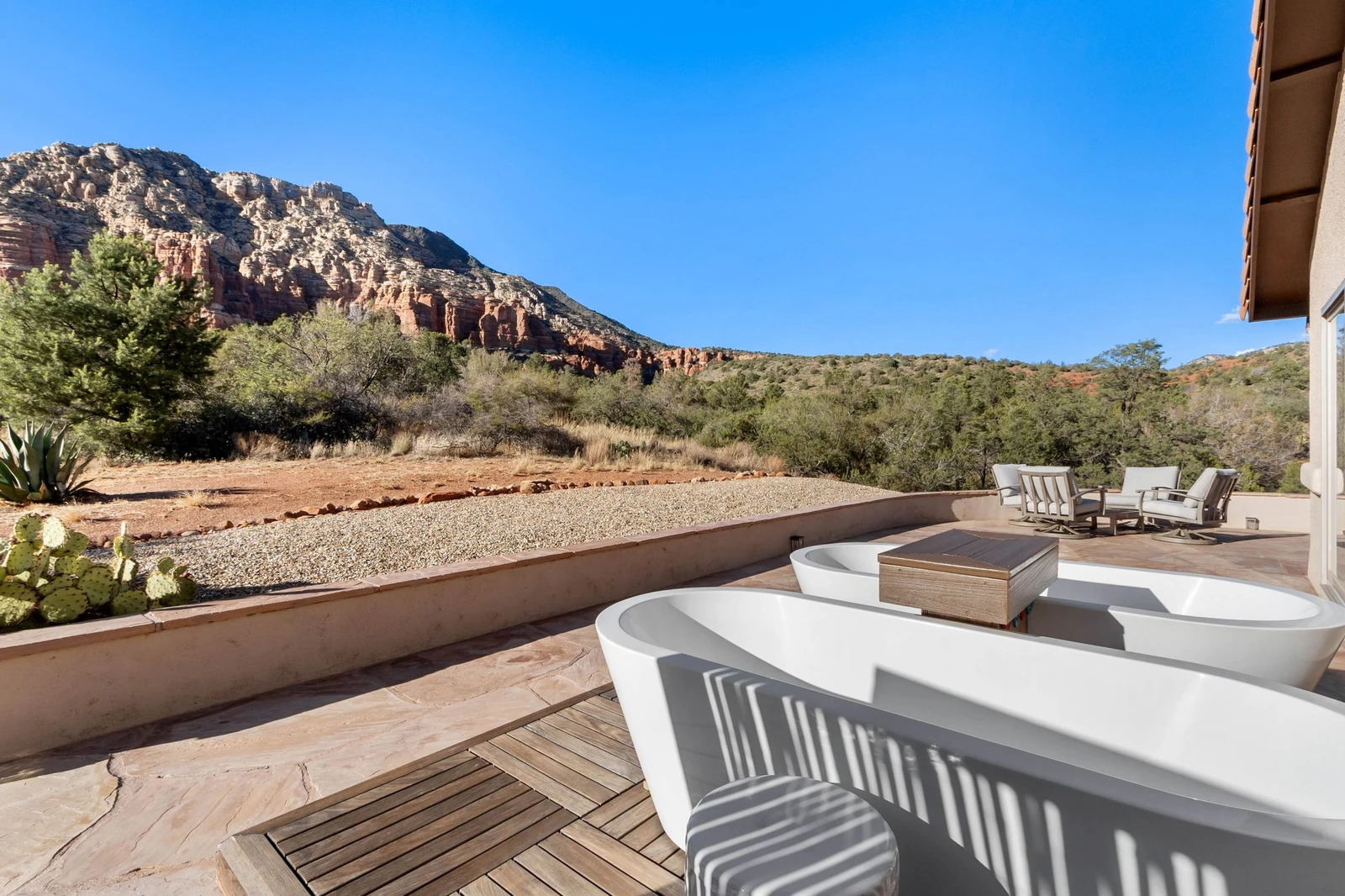 169335501