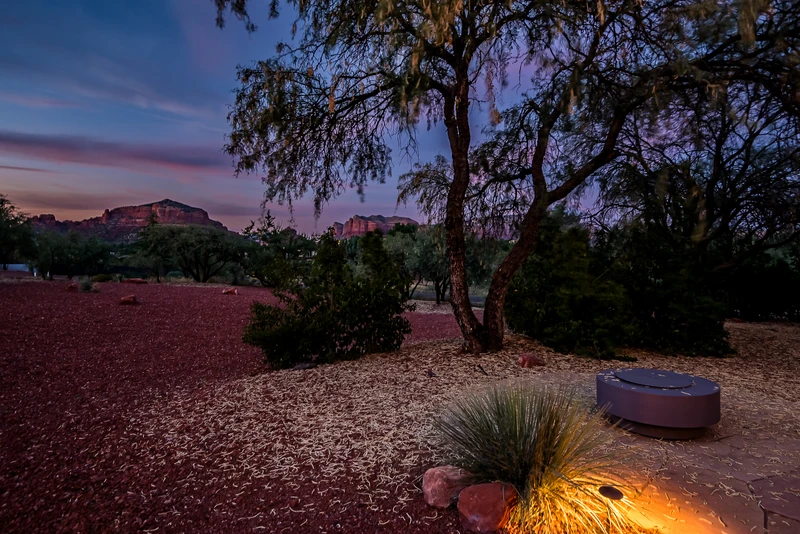 165836227