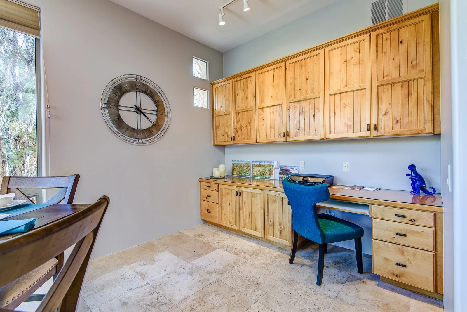 165838858