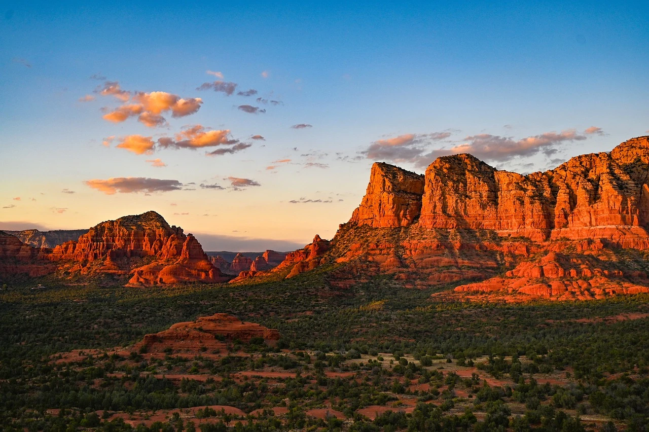 sedona arizona at sunset