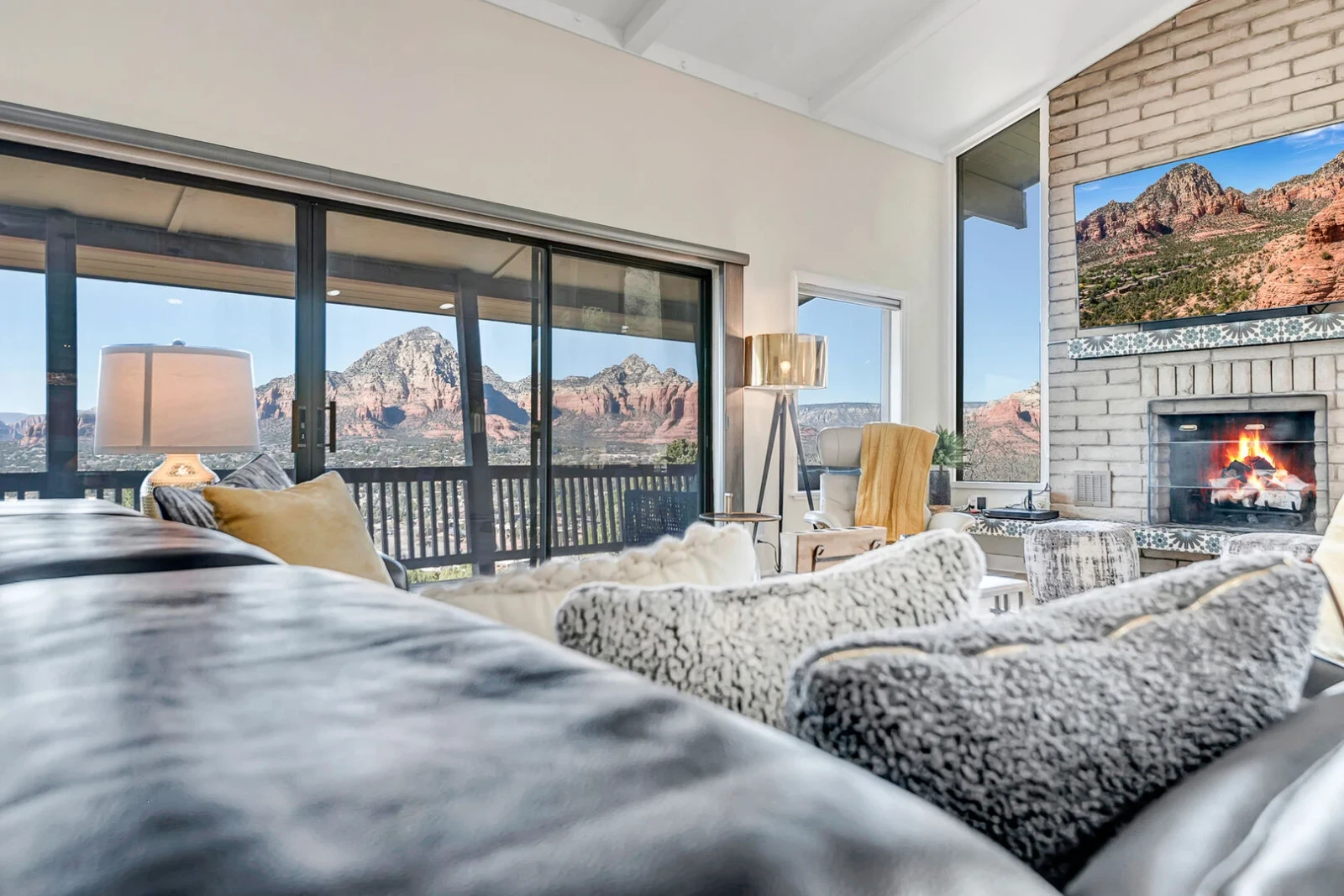 living room at sedona arizona vacation rental